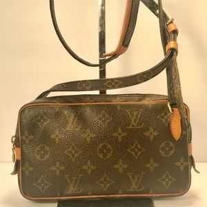Authentic Louis Vuitton Marly Monogram Crossbody